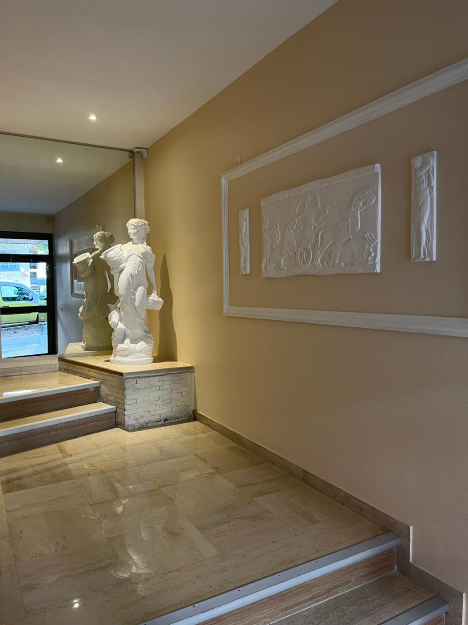 : Superbe Chaleureux Et Fonctionnel Appartement